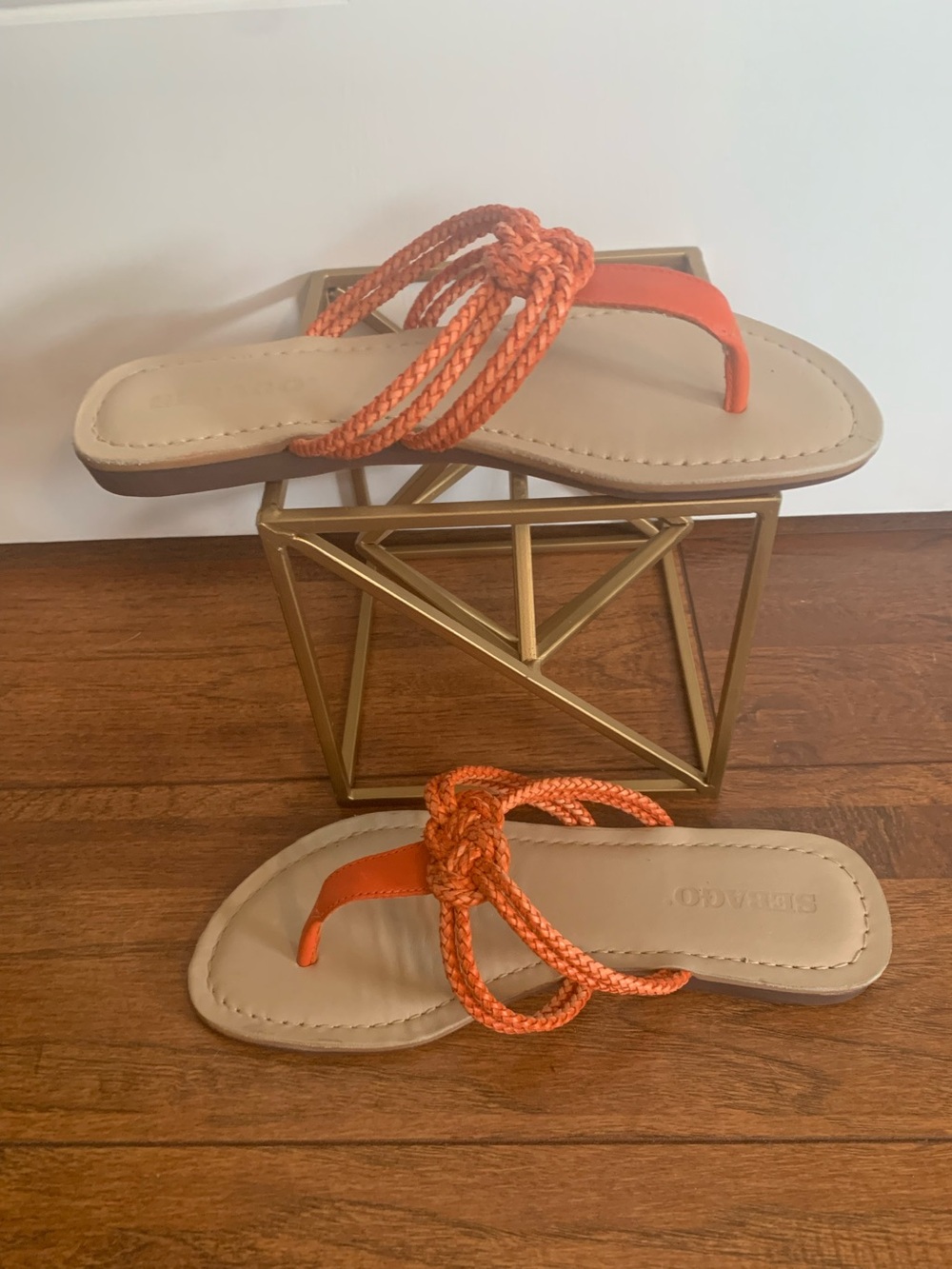 NWOT Sebago Woven Orange Toe-Post Sandals
